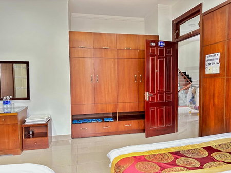Hoàng Anh hotel, Ðưc Trọng, Vietnam