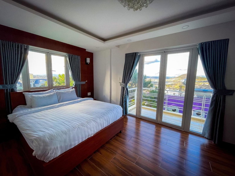 Dallas Hotel Dalat, Da Lat, Vietnam