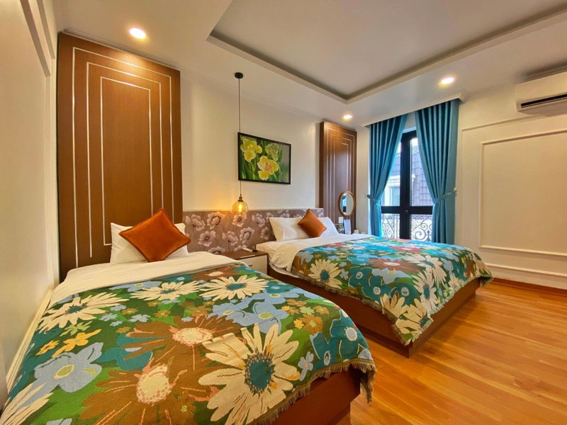 Hue Crown Boutique best hotel, Hue, Vietnam