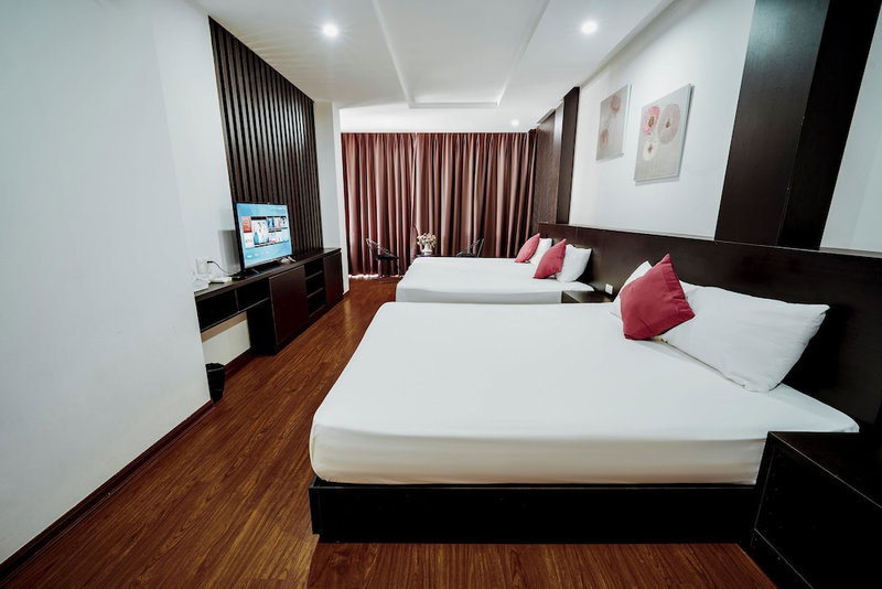 Ivy Hotel - Halong, Ha Long, Vietnam