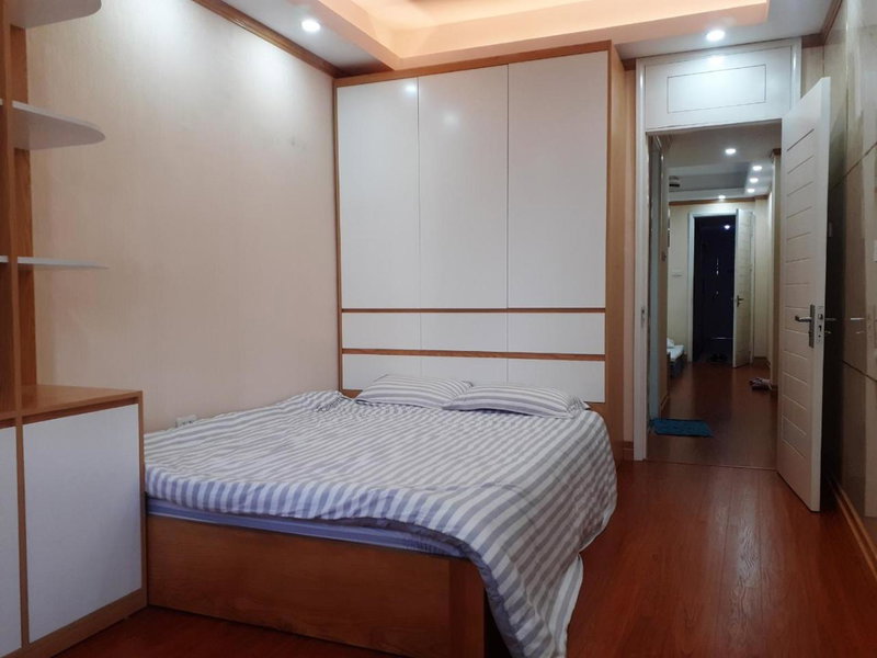 simple 14 nha chung, Hanoi, Vietnam