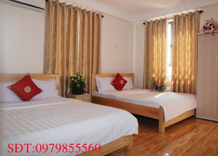 Quynh Yen Hotel, Ha Long, Vietnam