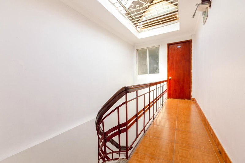OYO 604 Queen Hotel spot-on, Hanoi, Vietnam
