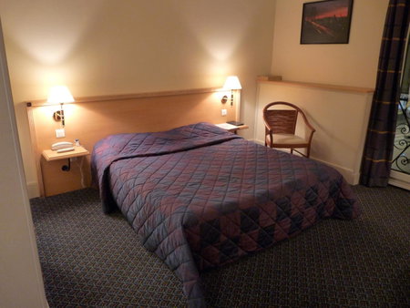 Hotel Le Bourbon Pau Centre, Pau, France