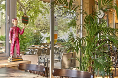 Logis hôtel restaurant de Provence, Orange, France