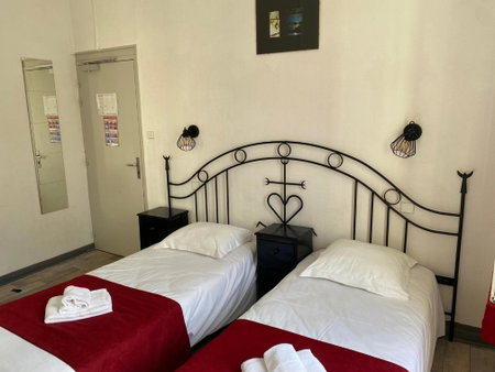 Hostellerie De La Source, Arles, France