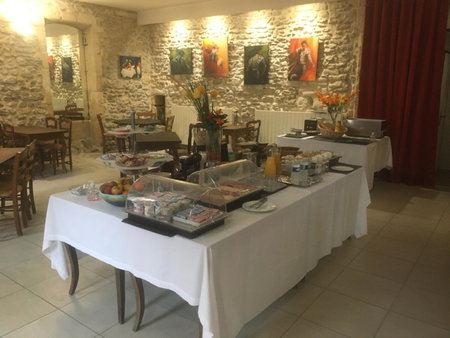 Hostellerie De La Source, Arles, France