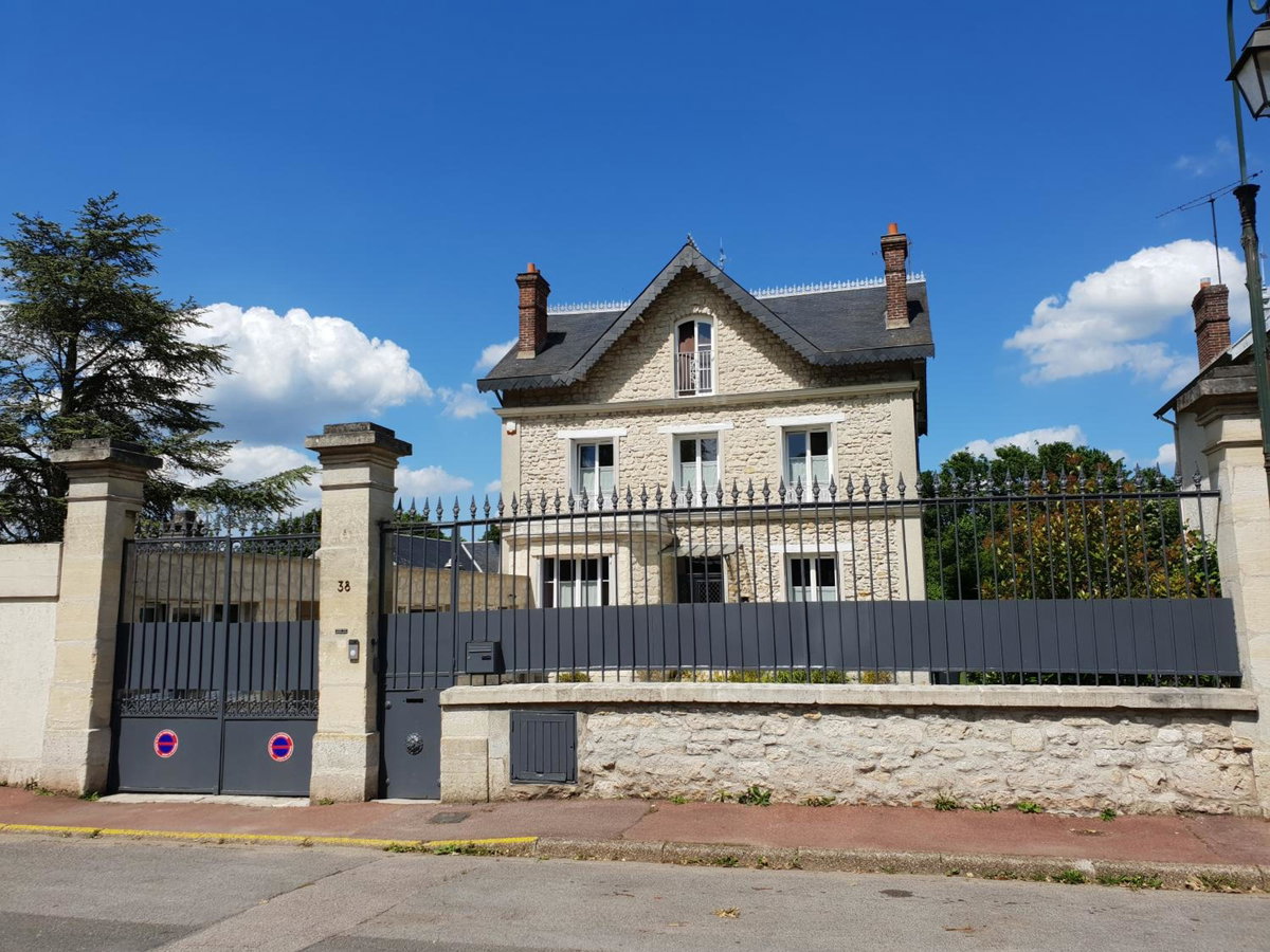 Le Gîte Senlisien, France