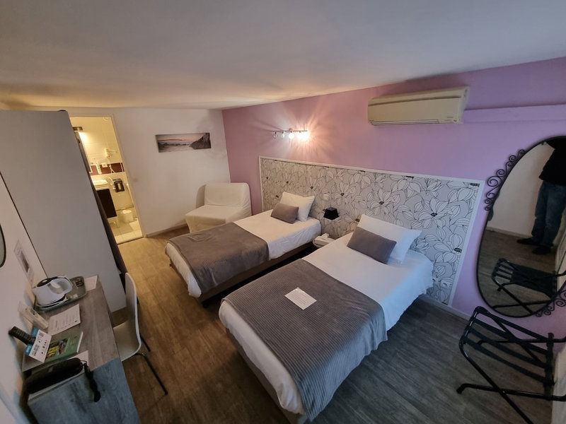 Hôtel Les Atlantes, Medis, France