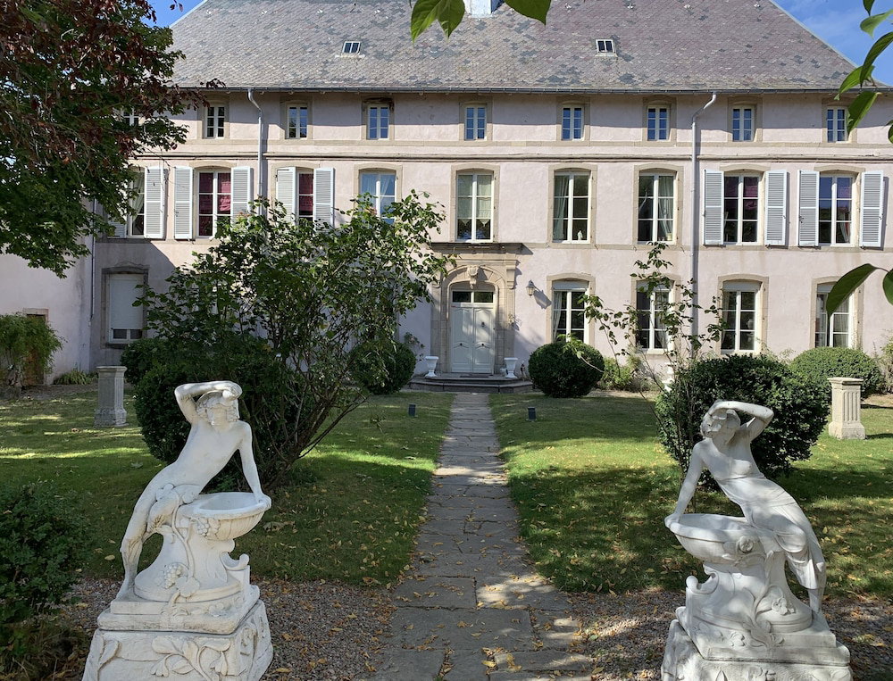 Hotel · Le Chateau de Failloux, Jeuxey