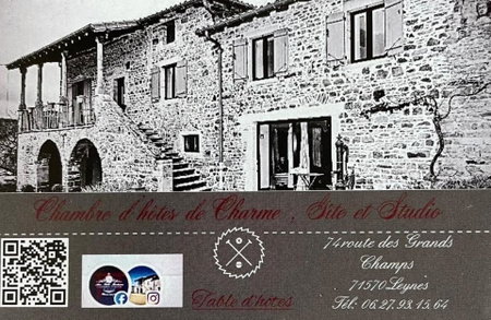 Au Petit Bonheur chez Bambina, Leynes, France