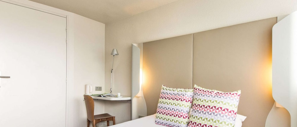 Hotel · Hotel Campanile Orleans Ouest - La Chapelle St Mesmin, La Chapelle-Saint-Mesmin