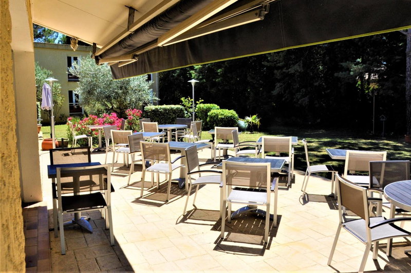 Hôtel Restaurant Le Mas De L'Olivier, Pont-Saint-Esprit, France