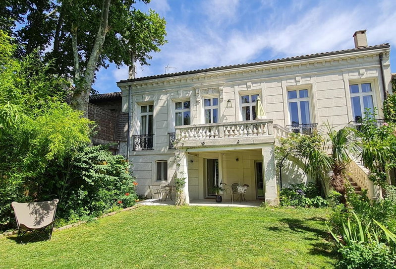 Villa Aigarden maison d'hôtes, Avignon, France