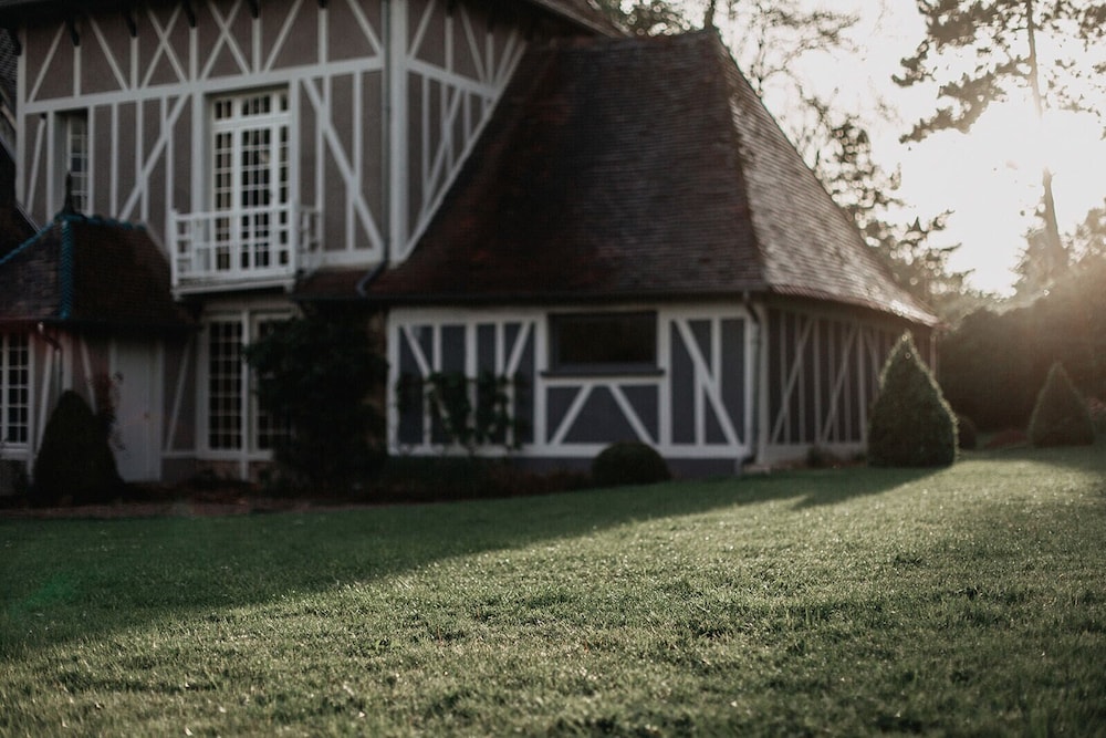 Hotel · La Dime de Giverny - Cottages, Giverny