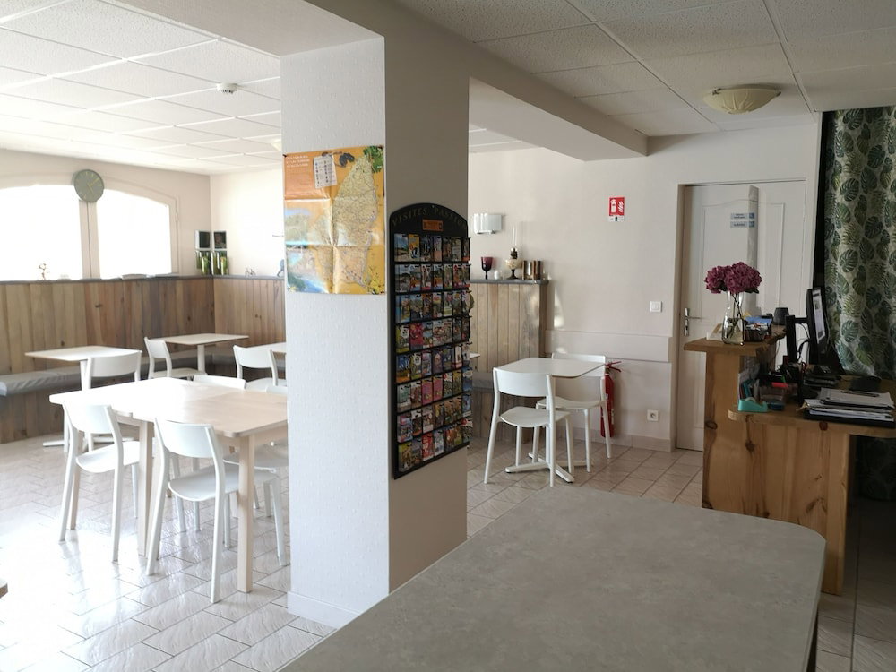 Hotel · Hotel Rose des vents, Baix