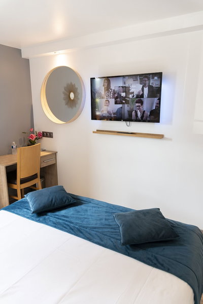 Hôtel Bagatelle Paris Nord Roissy CDG, Goussainville, France
