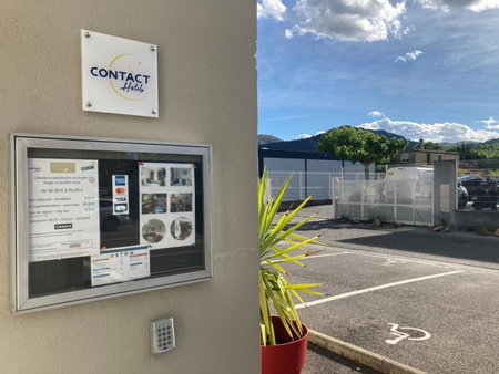 Contact Hôtel Marseille Aubagne, La Penne-sur-Huveaune, France