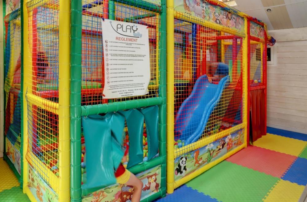 Hotel · Team Holiday - Camping de l'Etang du Pays Blanc, Guérande