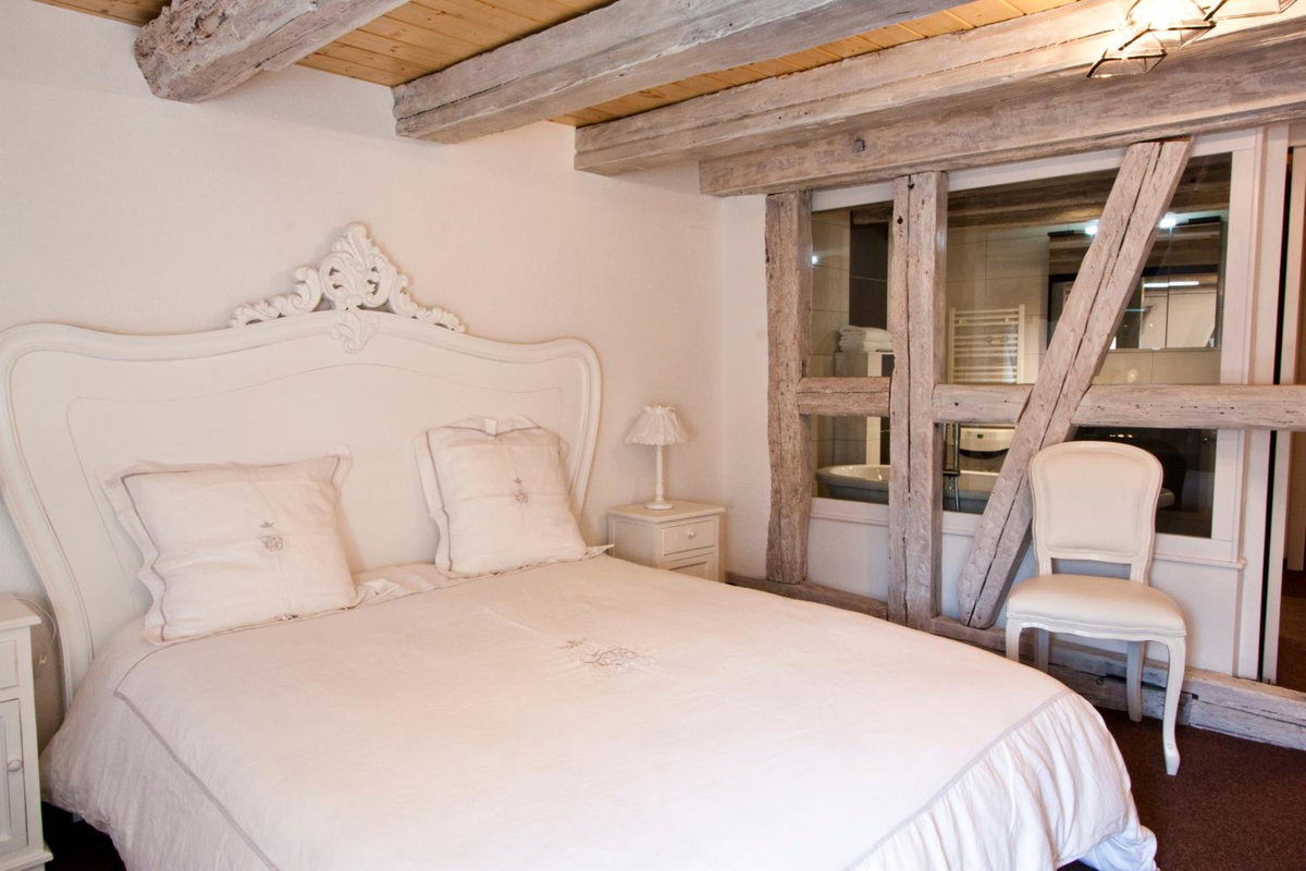 Hotel · Chambre Le Hupsa Pfannala, Saint-Hippolyte