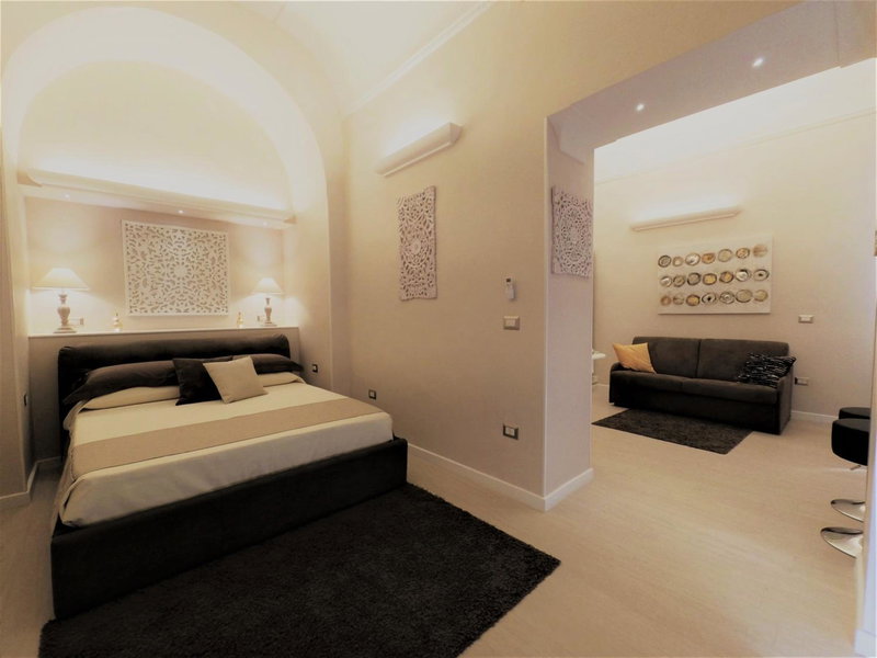 Royal Rooms Luxury Suite, Naples, Italy