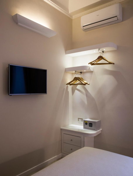 Royal Rooms Luxury Suite, Naples, Italy