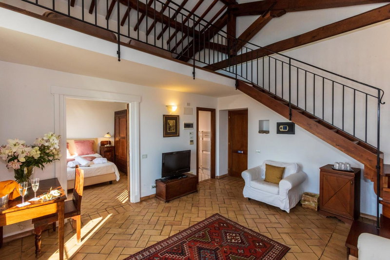 Residenza d'Epoca Pietra Di Ponente, Ciampino, Italy
