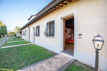 Residenza d'Epoca Pietra Di Ponente, Ciampino, Italy