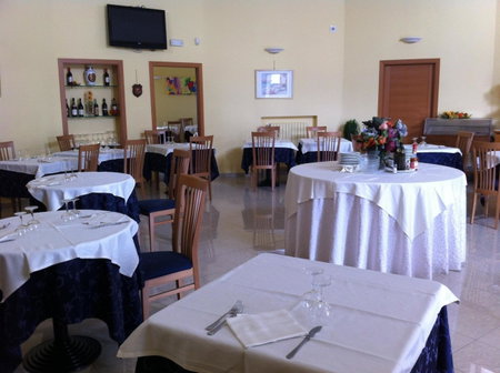 Hotel Atleti - RICARICA AUTO ELETTRICHE -, Foggia, Italy
