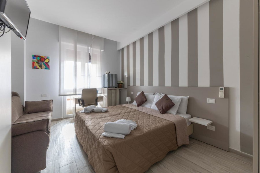 CHEZROMYK the Kosher B&B, Milan, Italy