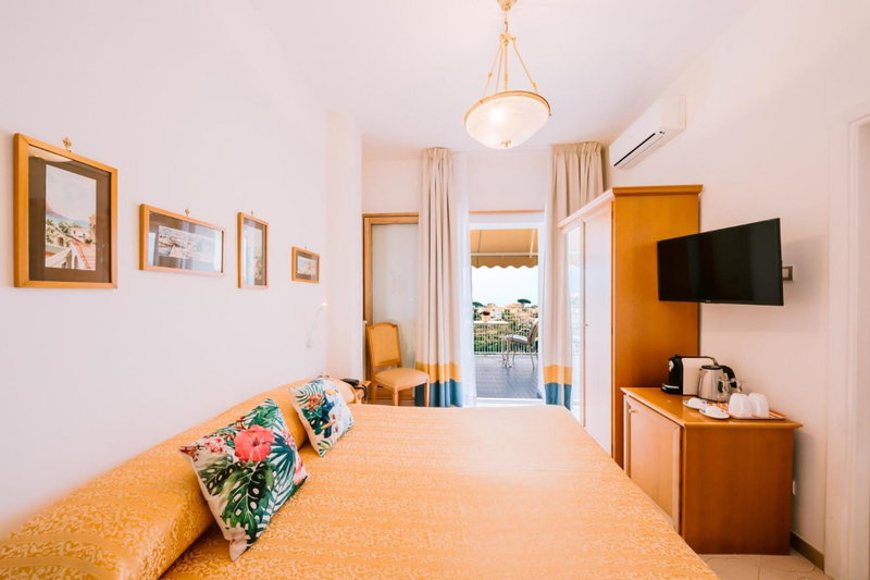 Hotel Zi'Ntonio, Scala, Italy