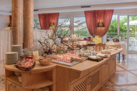 Bellavista Relax Hotel, Levico Terme, Italy