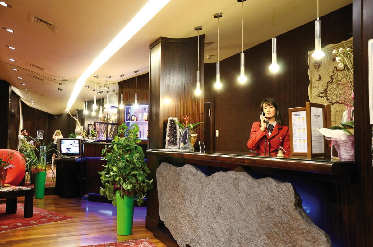 Hotel · Hotel La Fenice, Belpasso