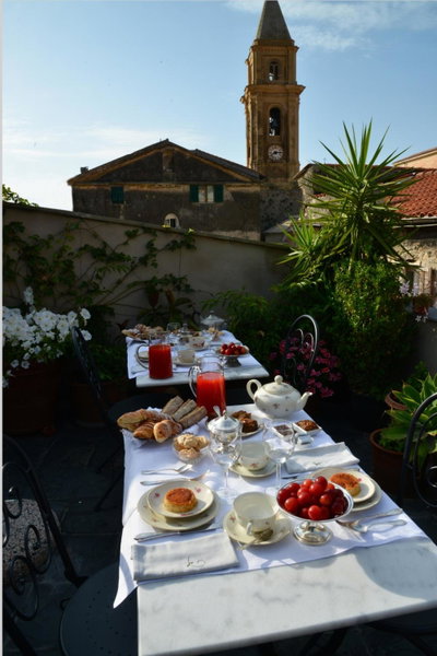 La Terrazza di Vico Olivi B&B, Ventimiglia, Italy