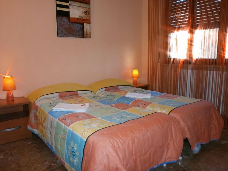 Airport Pisa Rooms, Pisa, Italy