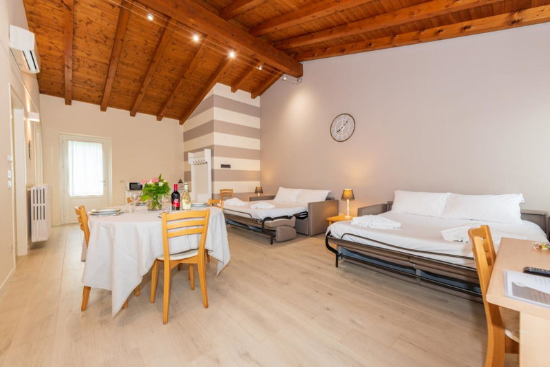 Bertoletta Village Apartments, Peschiera del Garda, Italy