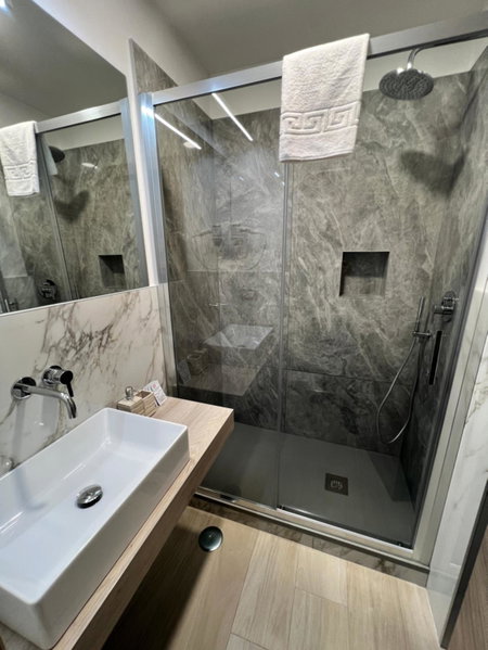 Hotel Le Petit, Rome, Italy