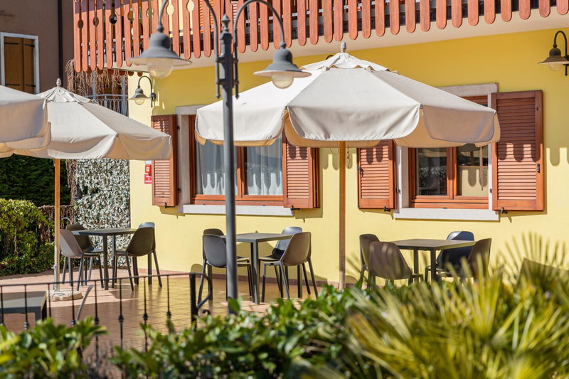 Hotel Romantic, Cavaion Veronese, Italy