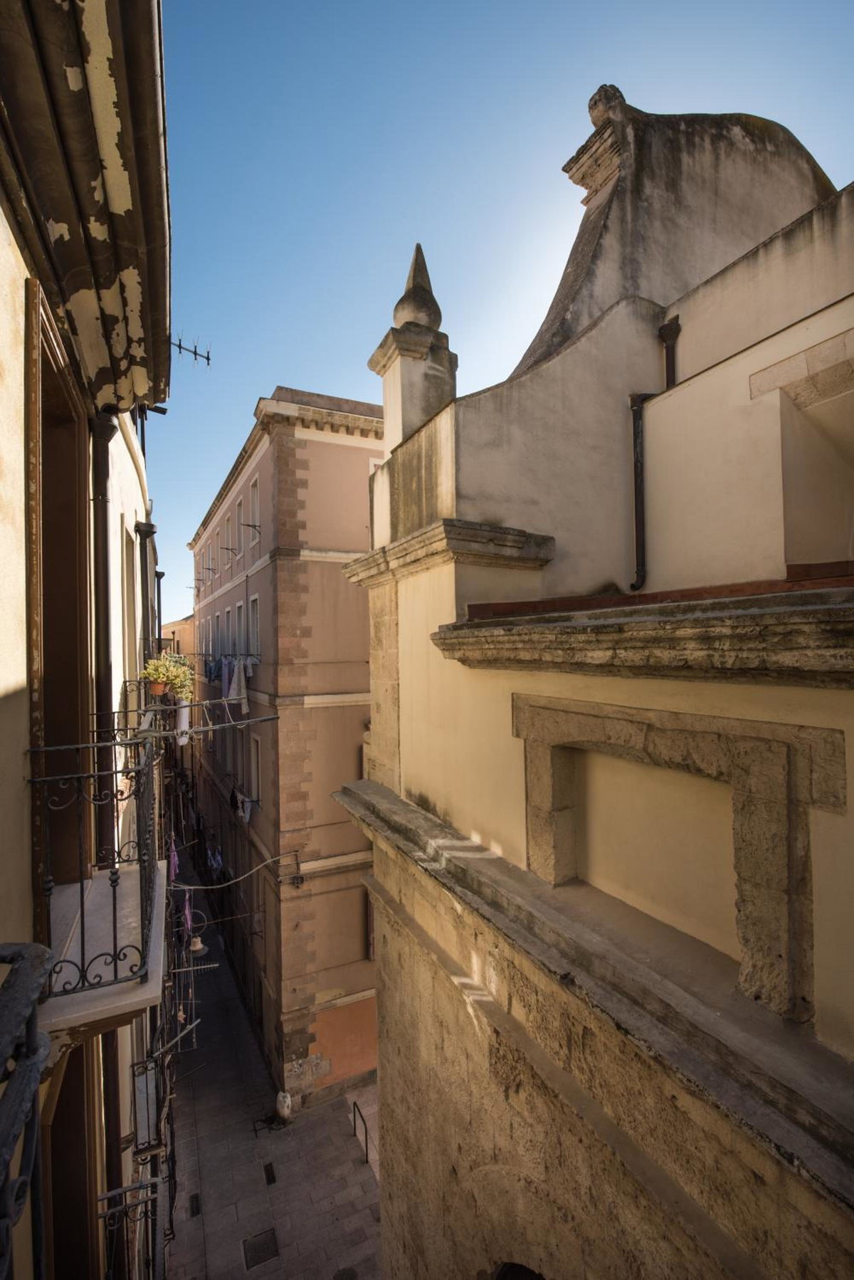 Le Torri, Italy