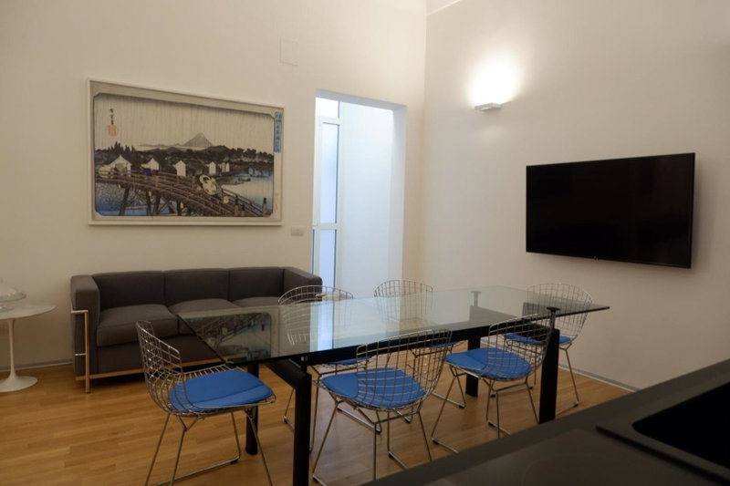 Magdahause, Taranto, Italy