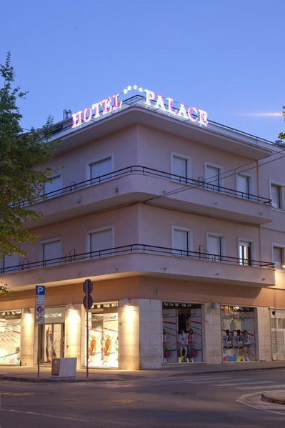 Palace Hotel Civitanova - stazione, centro città e mare, Civitanova Marche, Italy