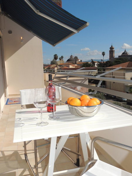 Camera con Vista, Oristano, Italy