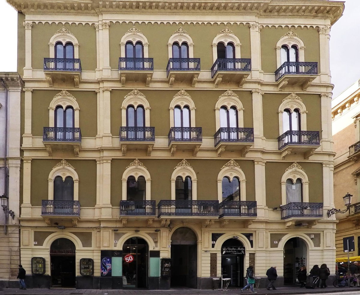 Art Fashion House Luxury Rooms, Italy