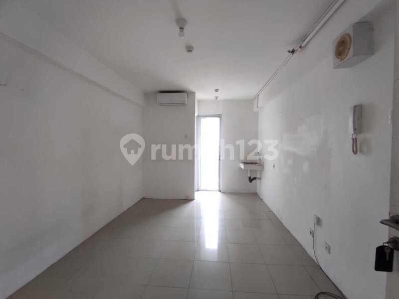 Apartment for rent in Bekasi, Indonesia · Bassura City Apartment · 1 room, 1 bath