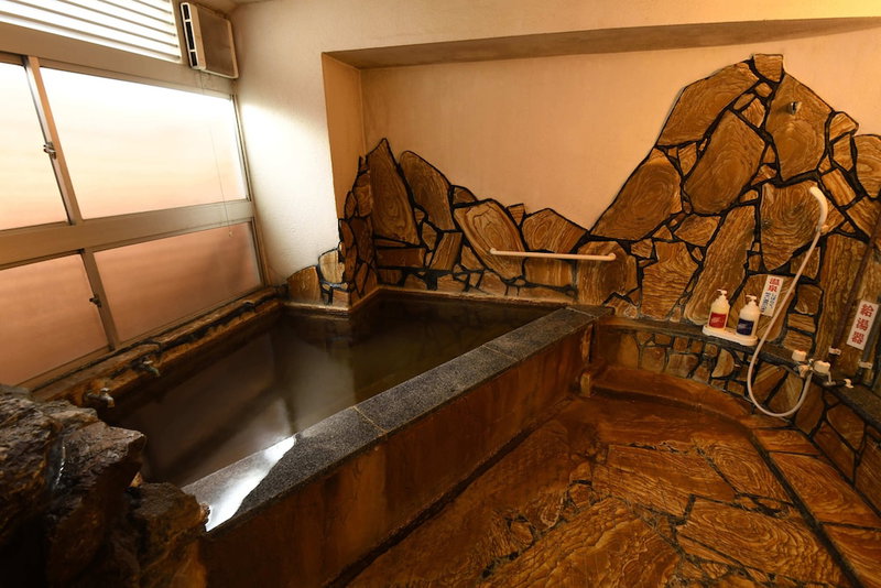 Onsen Yado Hamayu Nagi - Hostel, Beppu, Japan