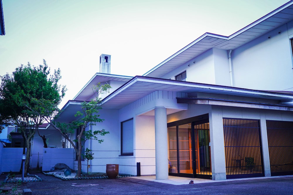 Ryokan Kazenomori, Japan