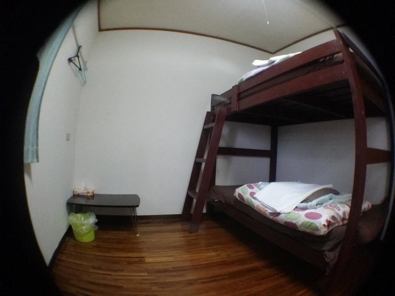 Guesthouse Base Okinawa, Naha, Japan