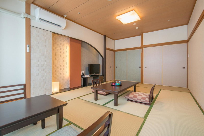 New Welcity Yugawara, Atami, Japan