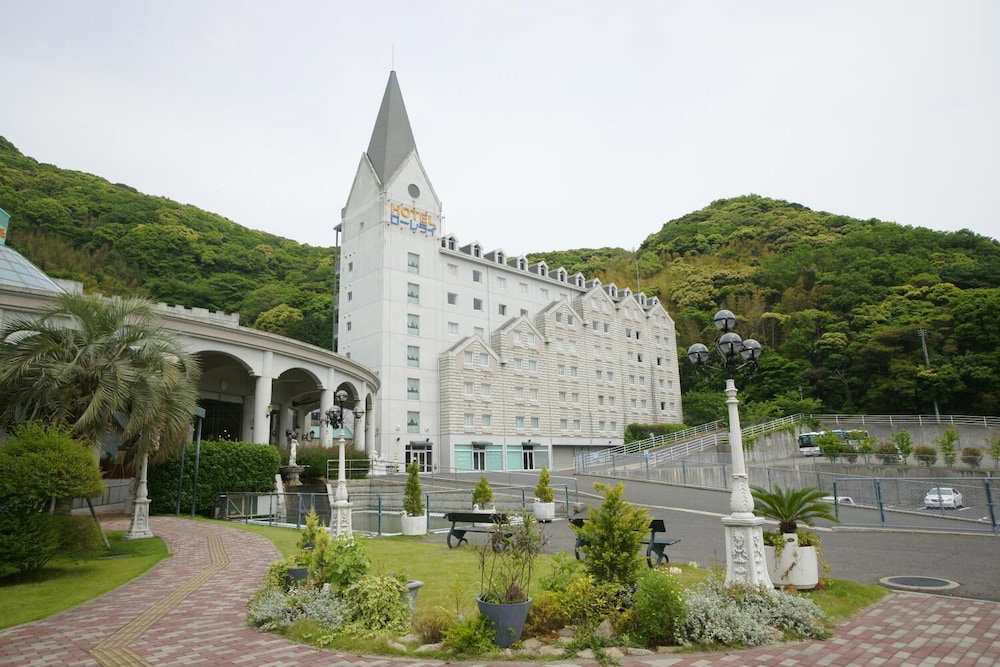 Hotel Lorelei, Japan
