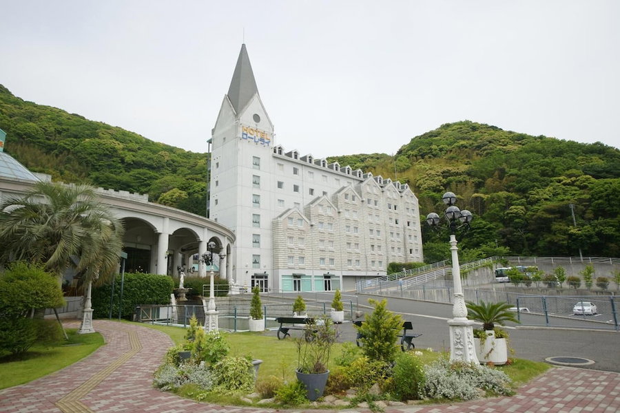 Hotel Lorelei, Sasebo, Japan